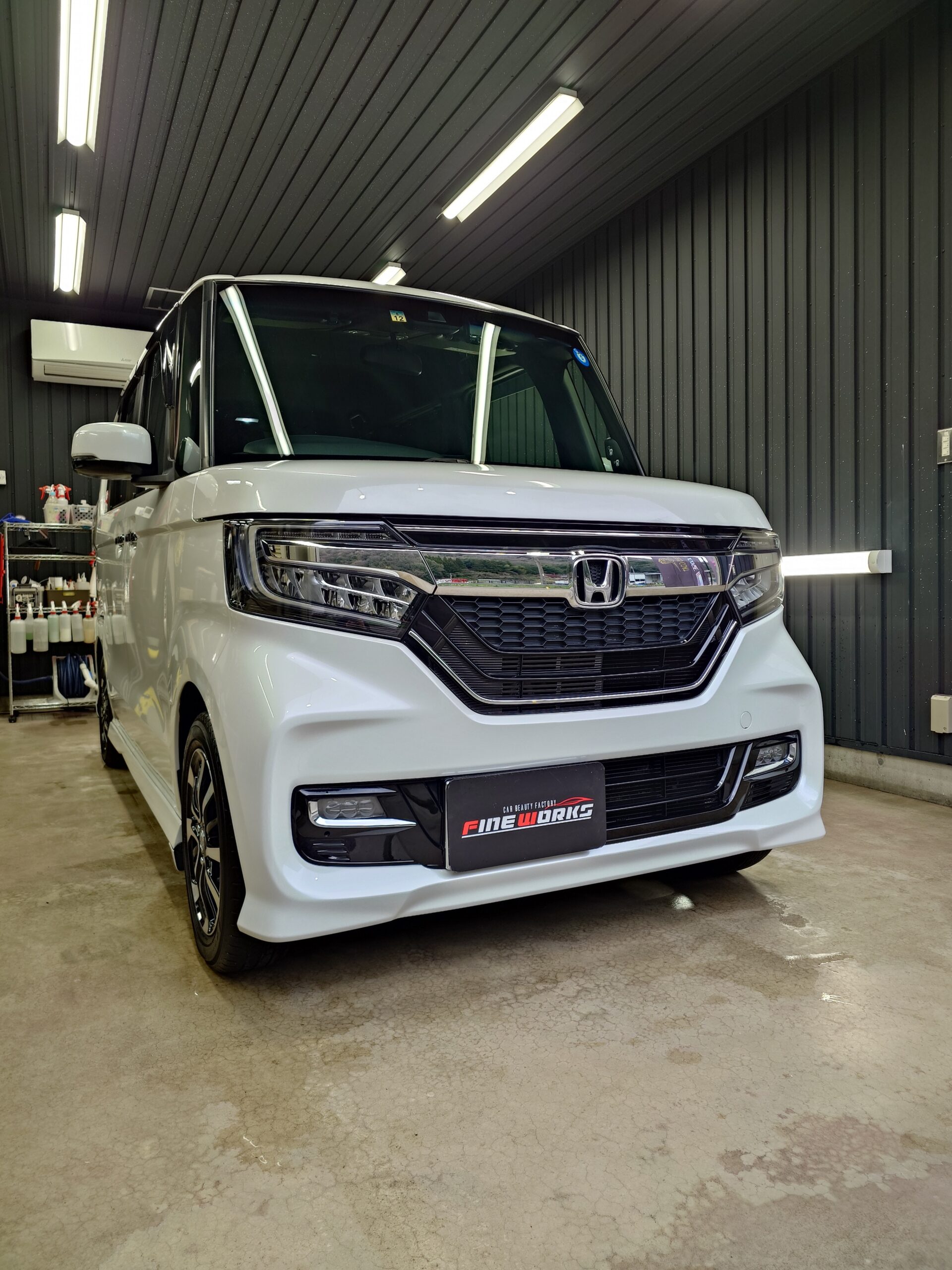 N-BOXカスタム カーコーティング リアルガラスコートR【徳島県 N-BOXカスタム カーコーティング リアルガラスコートR【徳島県