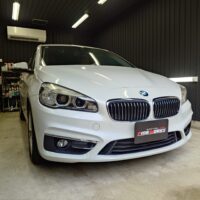 BMW 218d ヘッドライトリペア＆プロテクションフィルム 他【徳島県三好市 T様】